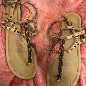 Stud sandals